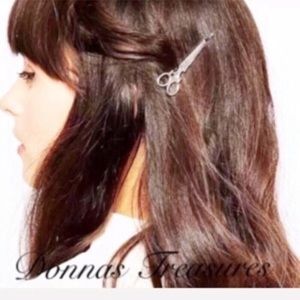 Accessories - 🦃1 Pair of Silver Scissors Hair Clips Accessories - 🦃1 Pair of Silver Scissors Hair Clips